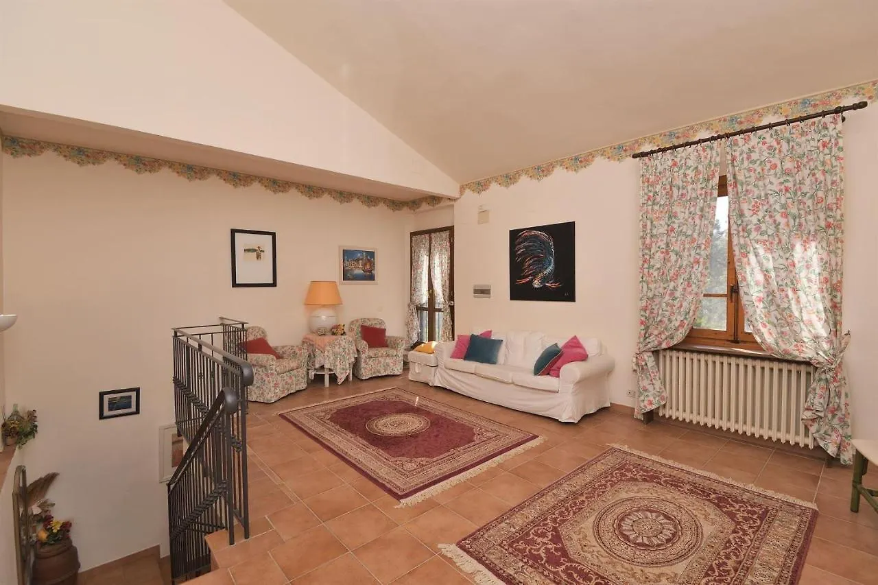 צ'רטו גואידי Villa Montalbano 12 איטליה