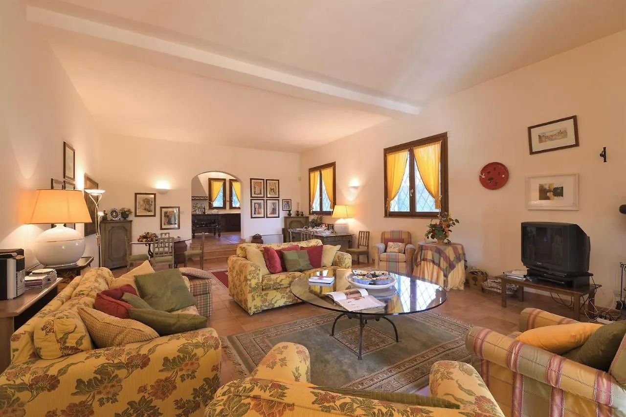 Villa Montalbano 12 Черрето-Гвиди Италия